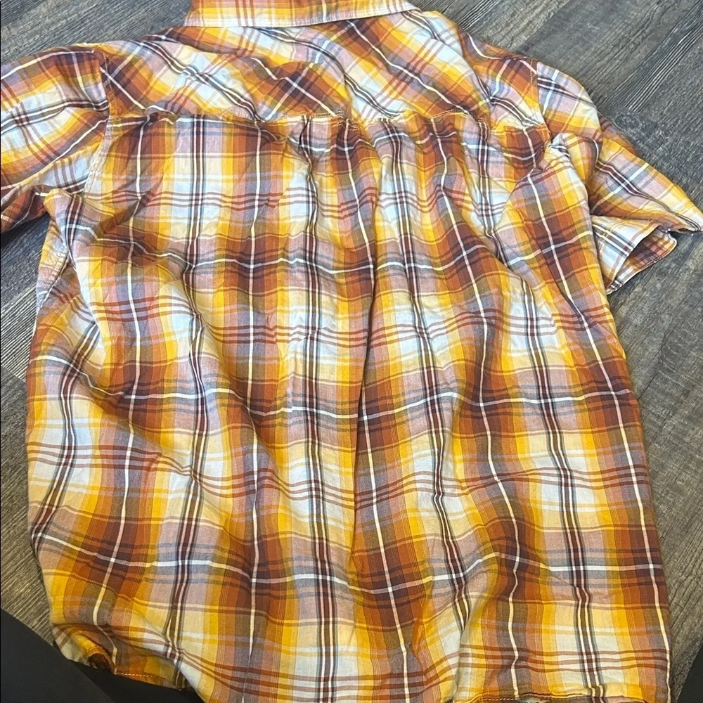 The North Face Plaid Short Sleeve Shirt Large